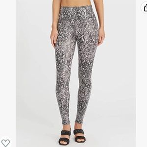SPANX Faux Leather Snake Shine Leggings
